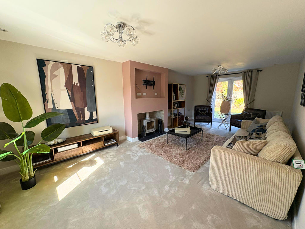 Harrow Drive Headley